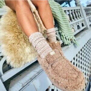 Hey Dude Sherpa Slippers